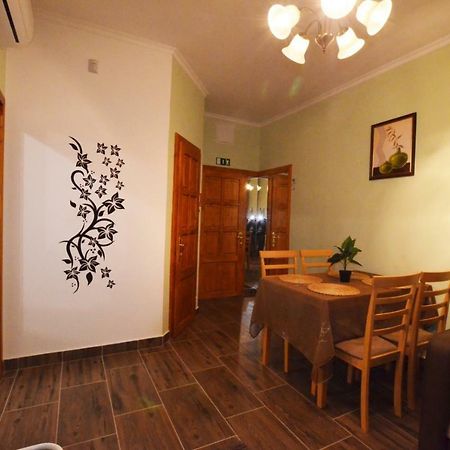 Bathory Apartman Apartment Eger Exterior photo