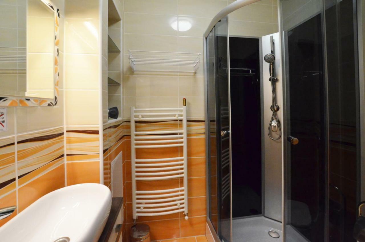 Bathory Apartman Apartment Eger Exterior photo